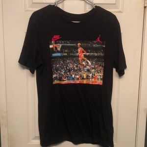 Men’s Large Jordan tee